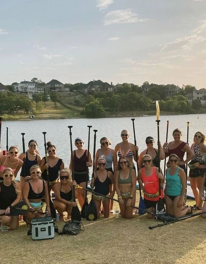SUP Beginners class group picture